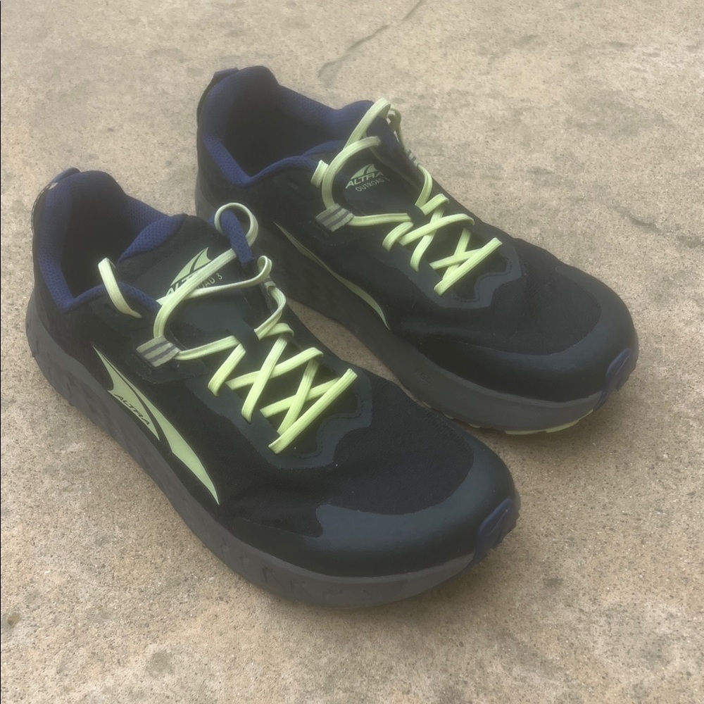 Altra Outroad 3 Men's Trail Black/Yellow Running Sneakers Size 11
